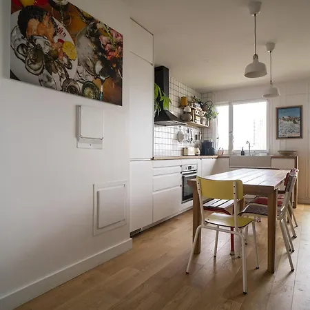 Family Nest With Sacré-coeur&eiffel Tower View Appartamento *