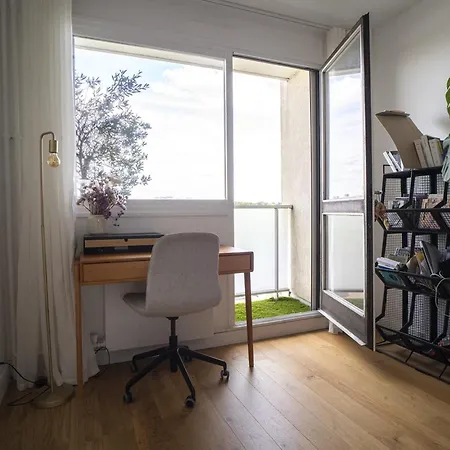 Family Nest With Sacre-coeur And Eiffel Tower View Apartament *